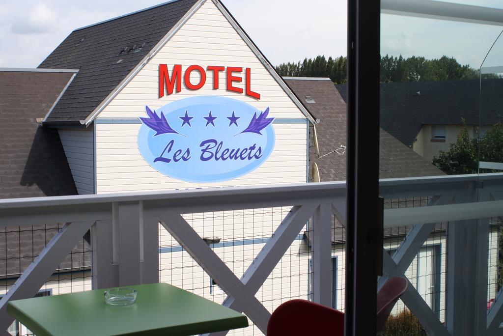 Contact Hotel - Motel Les Bleuets & Spa La Rivière-Saint-Sauveur Kamer foto