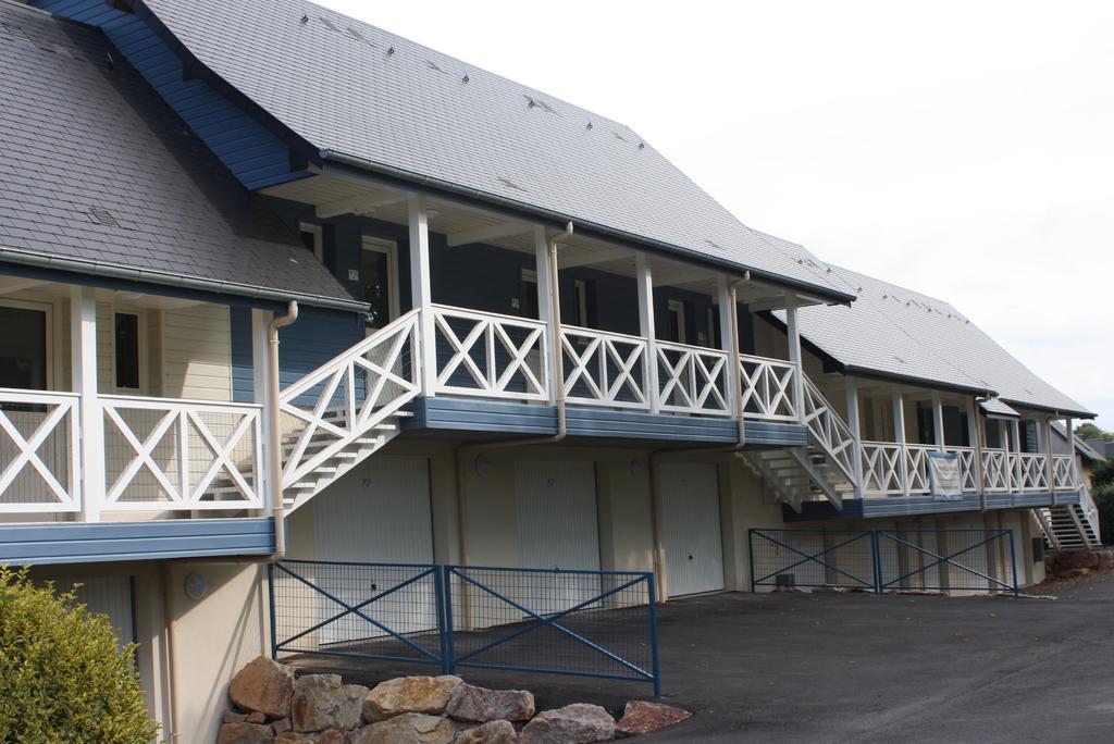 Contact Hotel - Motel Les Bleuets & Spa La Rivière-Saint-Sauveur Buitenkant foto