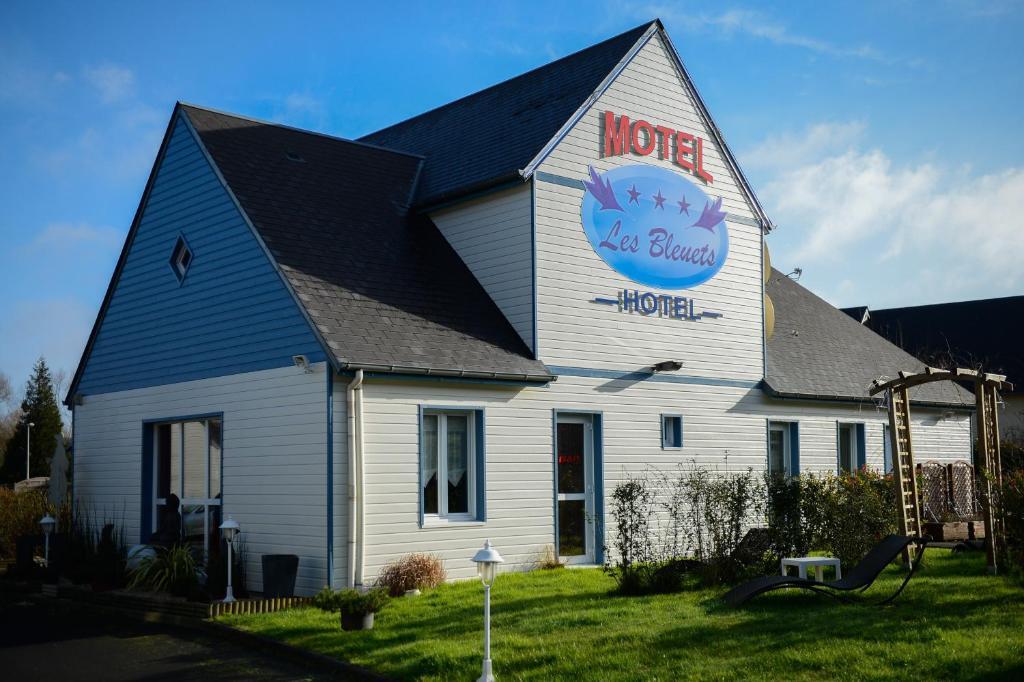 Contact Hotel - Motel Les Bleuets & Spa La Rivière-Saint-Sauveur Buitenkant foto
